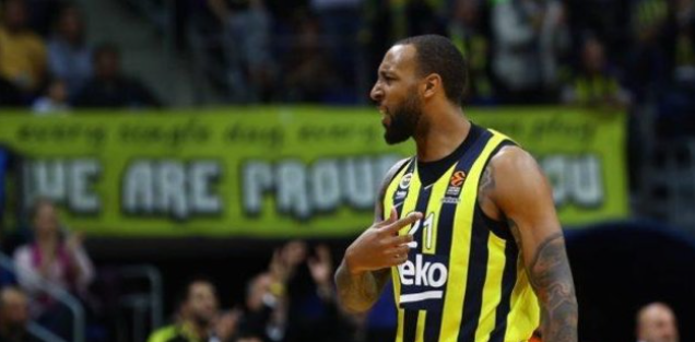 Fenerbahçe Beko oyuncusu Derrick Williams